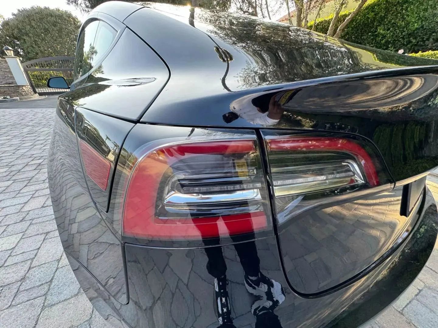 Used 2023 Tesla Model 3 Standard Range image 21