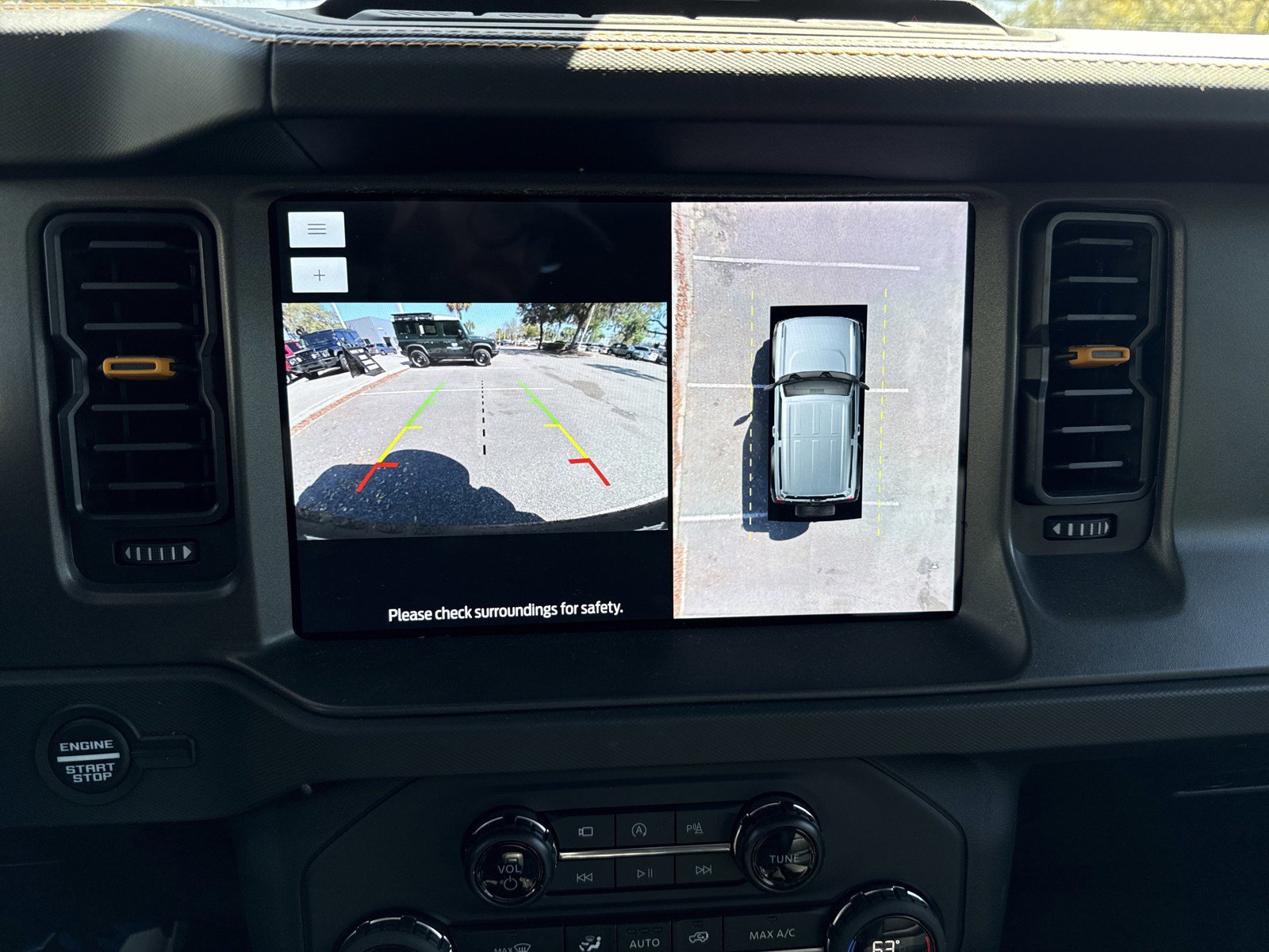 Used 2024 Ford Bronco Badlands image 23