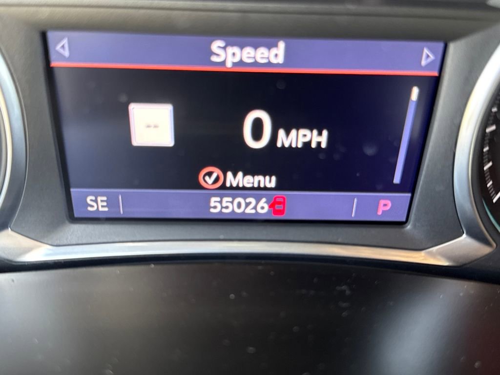 Used 2022 Chevrolet Equinox RS w/ RS Leather Package image 25