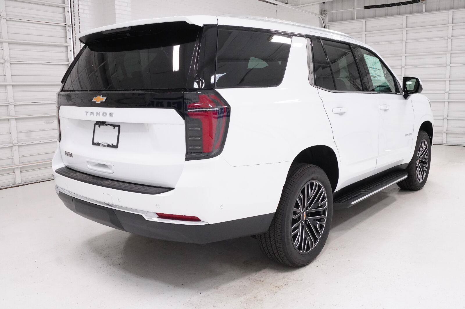 New 2026 Chevrolet Tahoe LS RWD image 33