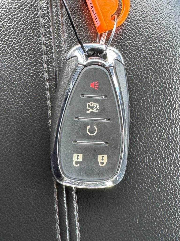 Used 2023 Chevrolet Malibu LT image 32