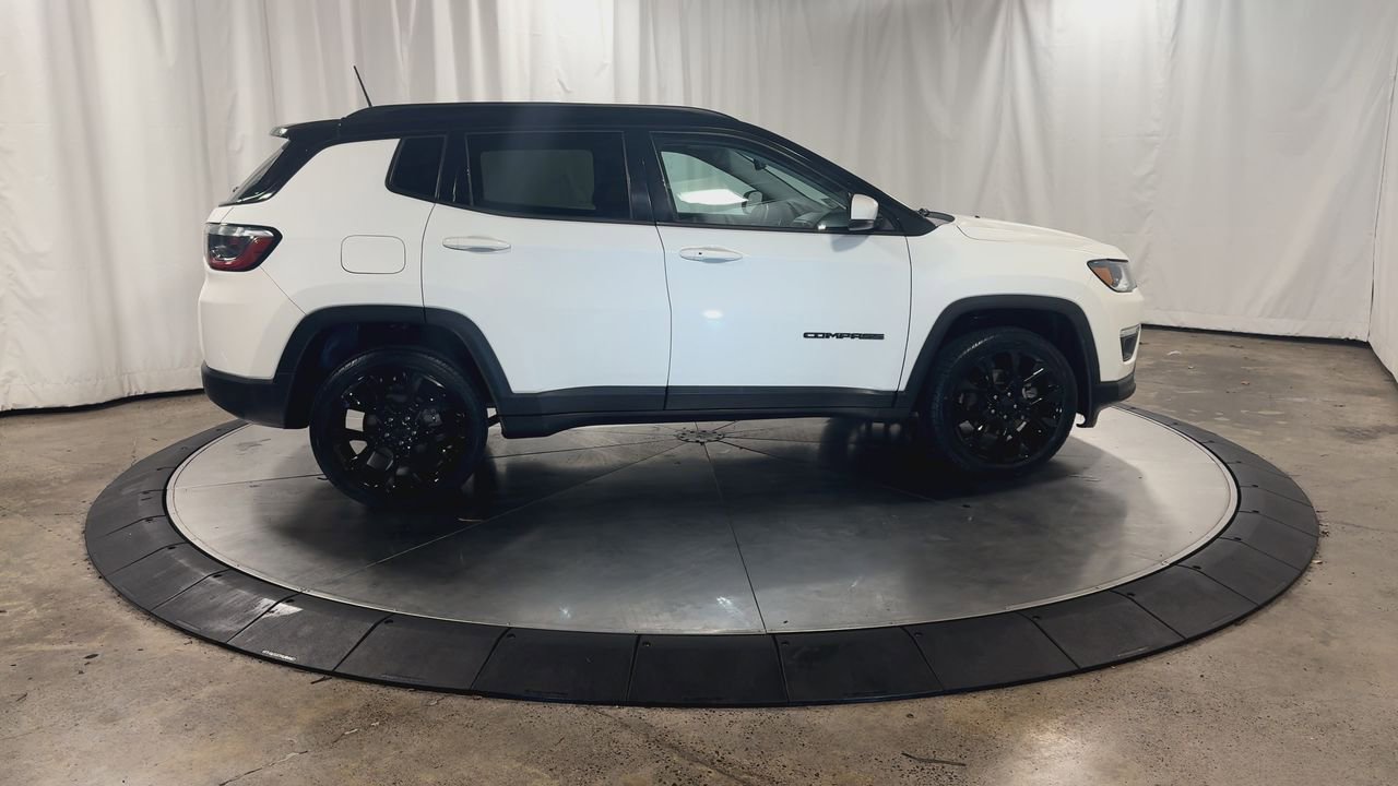 Used 2019 Jeep Compass High Altitude image 2