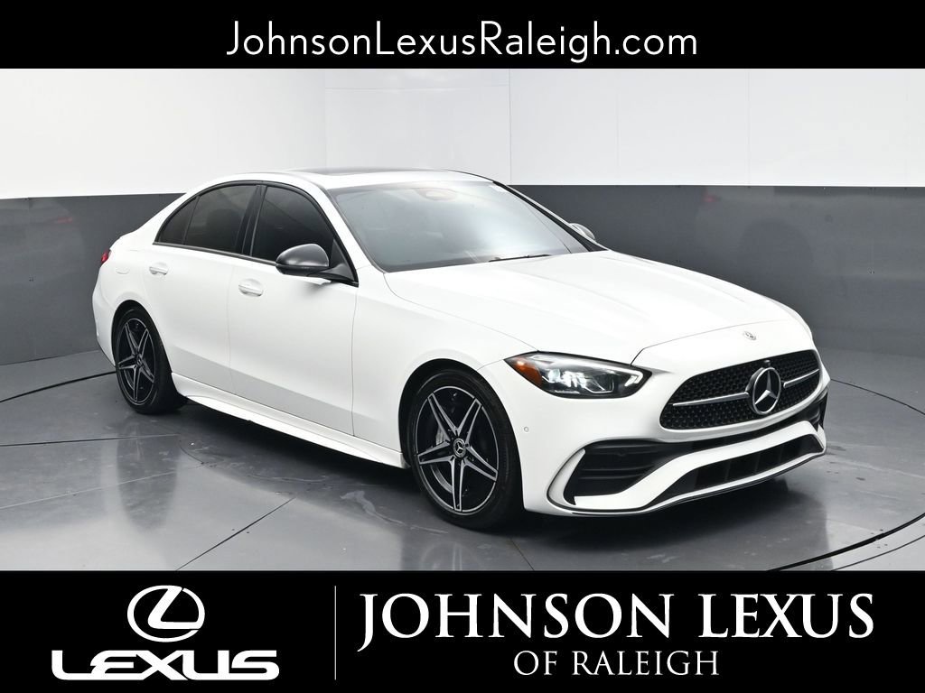 Used 2022 Mercedes-Benz C 300 4MATIC Sedan image 3