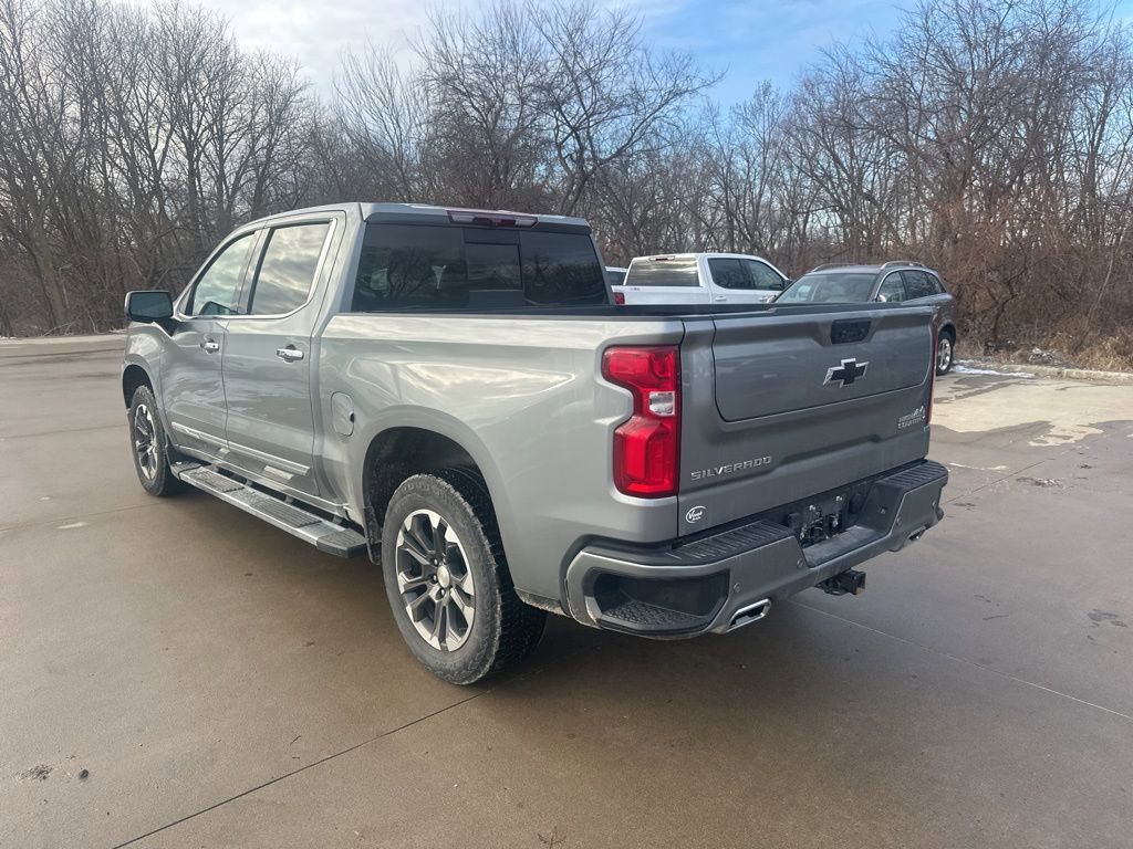 Certified 2023 Chevrolet Silverado 1500 High Country w/ Z71 Off-Road Package image 9