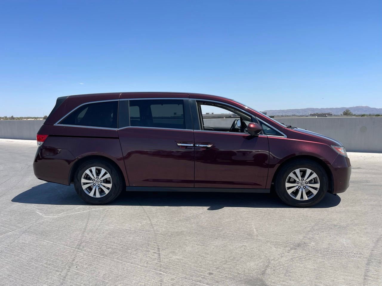 Used 2015 Honda Odyssey EX-L image 3
