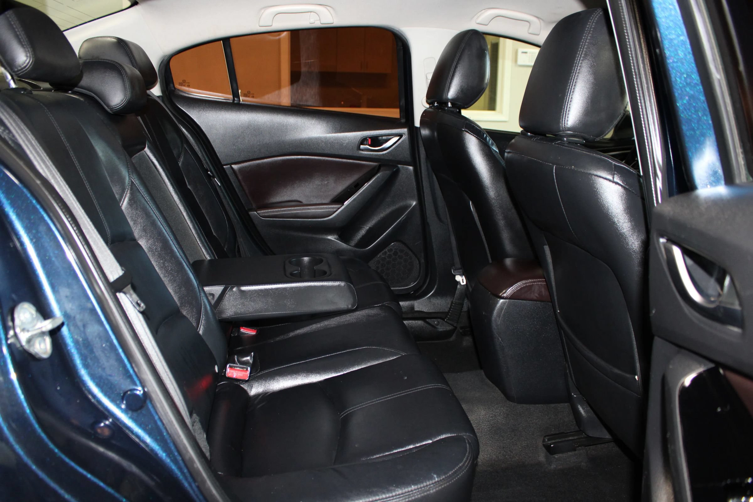 Used 2017 MAZDA MAZDA3 Touring FWD image 31