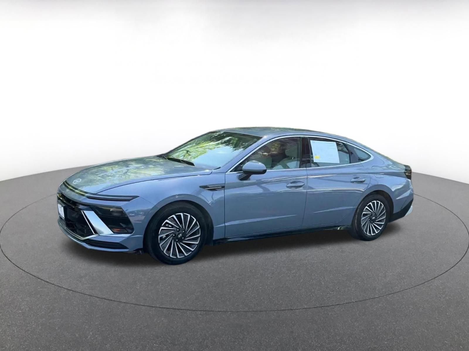 Used 2025 Hyundai Sonata SEL FWD image 8