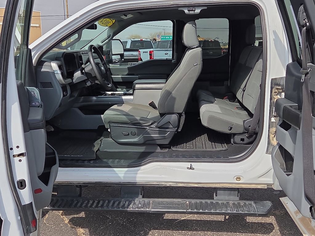 Certified 2024 Ford F350 XLT image 19