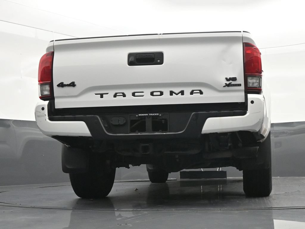 Used 2023 Toyota Tacoma SR5 AWD/4WD image 27