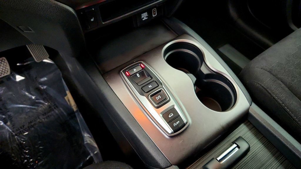 Used 2022 Honda Pilot Sport image 16