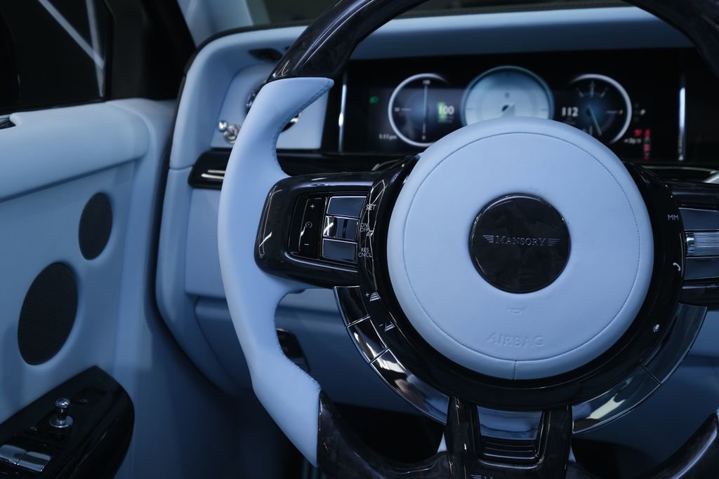 Used 2026 Rolls-Royce Phantom Sedan image 82