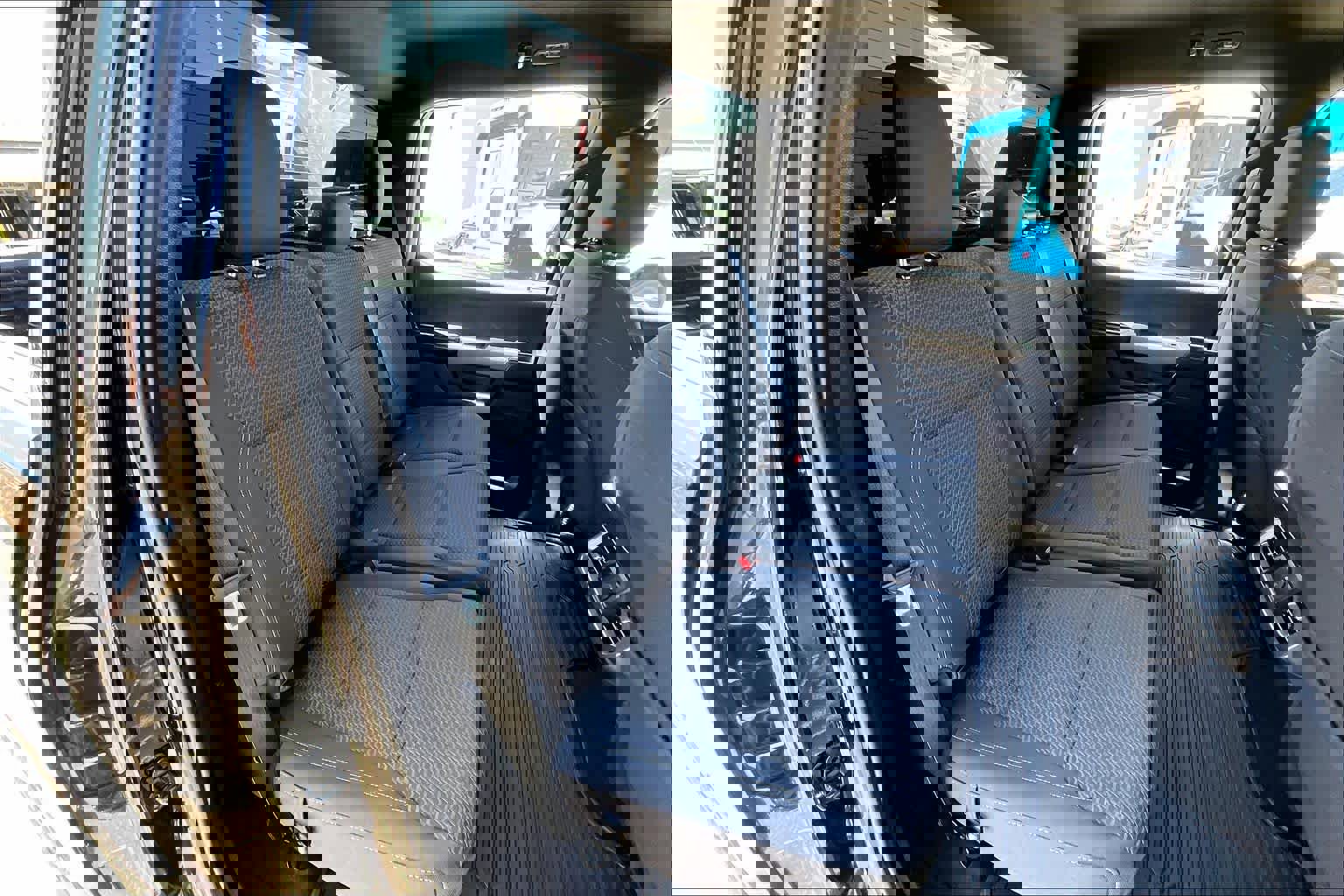 Used 2025 Ford F150 STX w/ Equipment Group 201A FX4 AWD/4WD image 18