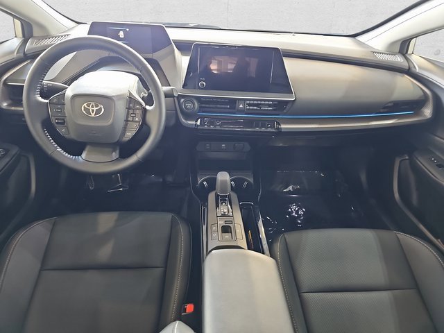 Used 2024 Toyota Prius XLE image 9