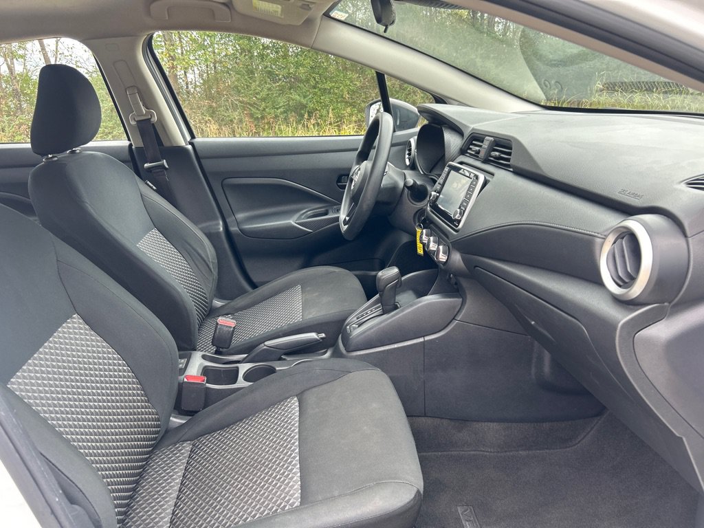 Used 2024 Nissan Versa S w/ Trunk Package FWD image 15