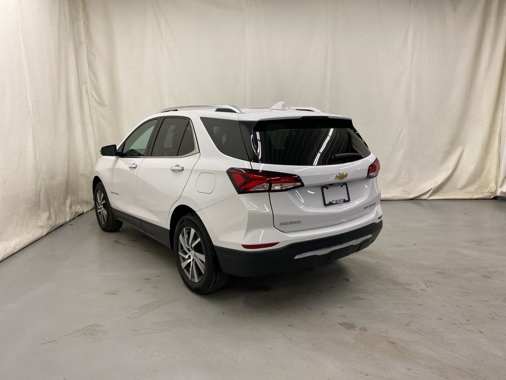 Used 2023 Chevrolet Equinox Premier AWD/4WD image 5