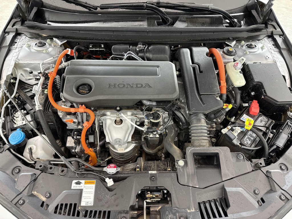 Used 2025 Honda Accord Sport image 31