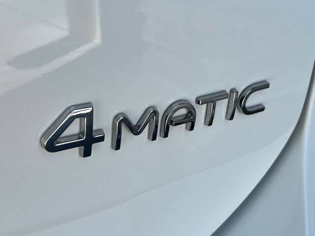Used 2025 Mercedes-Benz EQB 300 4MATIC image 21