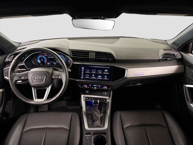 Certified 2025 Audi Q3 2.0T Premium Plus w/ Premium Plus Package AWD/4WD image 9