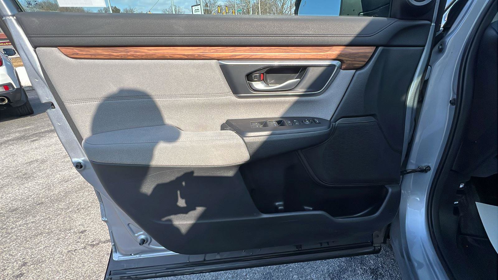 Certified 2021 Honda CR-V EX image 22