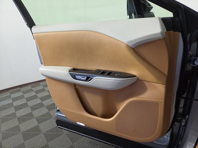 New 2026 Lexus RZ 450e AWD w/ Technology Package image 28