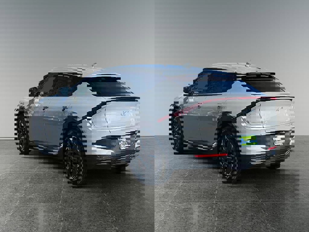 Used 2025 Kia EV6 Light RWD image 5