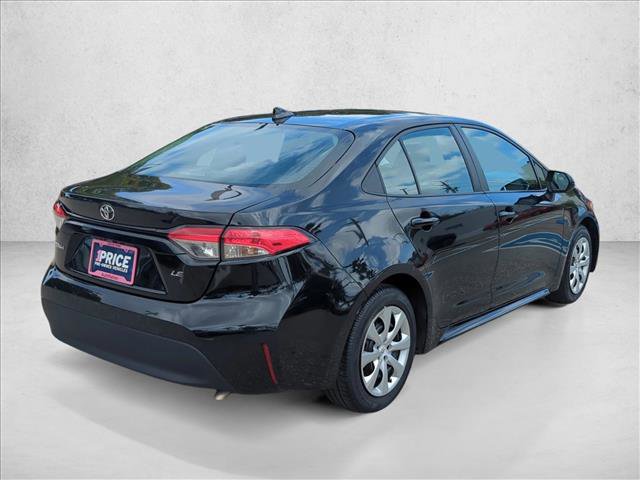 Used 2024 Toyota Corolla LE FWD image 5