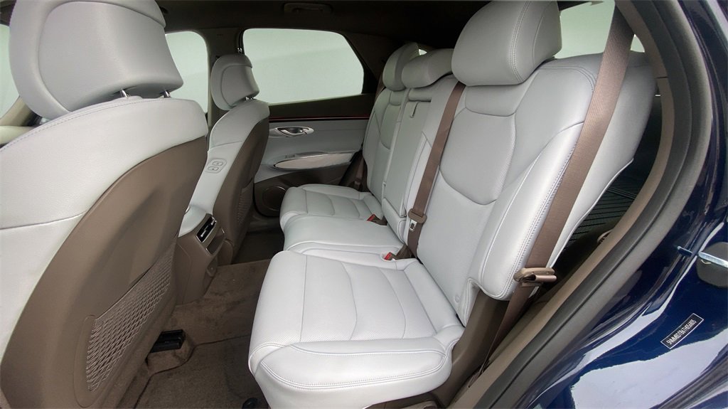 New 2026 Genesis GV70 2.5T Advanced image 9