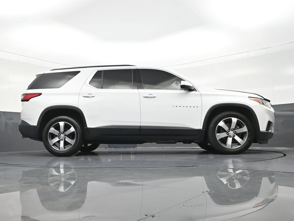 Used 2019 Chevrolet Traverse LT w/ LT Premium Package FWD image 31