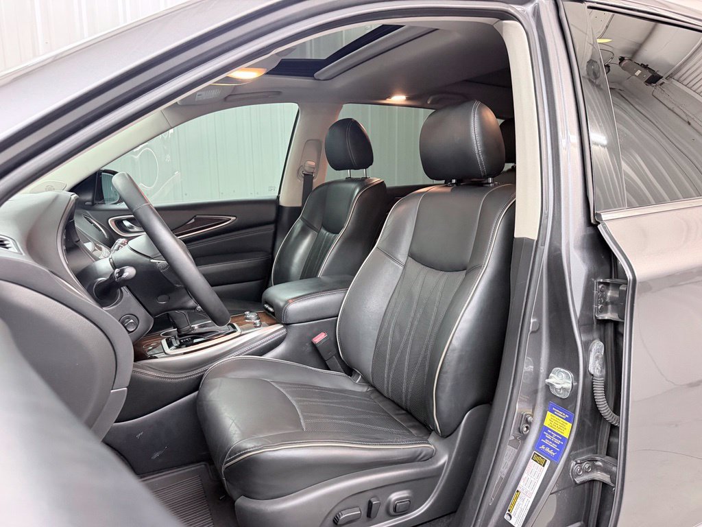 Used 2020 INFINITI QX60 Luxe w/ Sensory Package FWD image 13