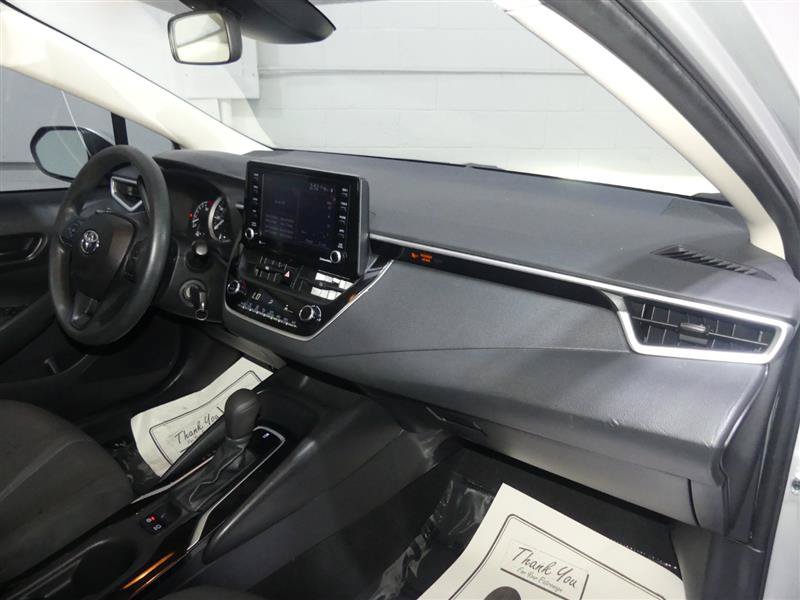 Used 2022 Toyota Corolla LE FWD image 23