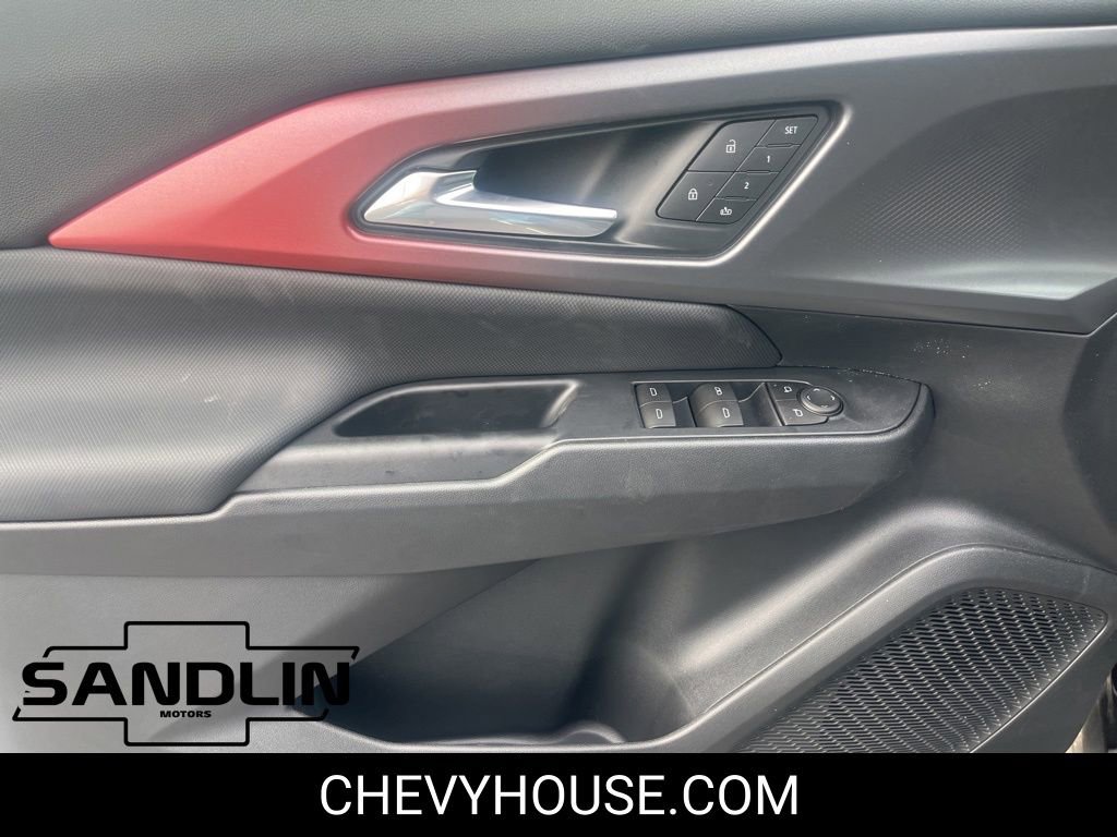 New 2025 Chevrolet Equinox EV RS w/ Convenience Package II image 7