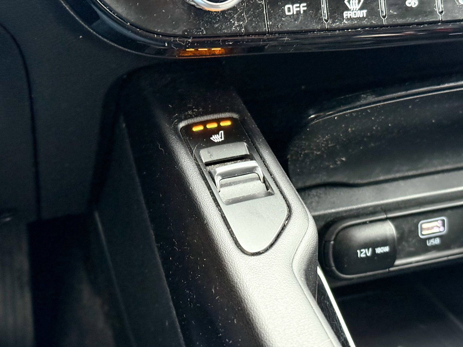 Certified 2024 Kia Telluride S w/ S Sunroof Package image 24