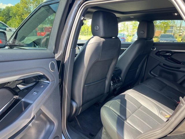 Used 2022 Land Rover Range Rover Evoque R-Dynamic SE image 36