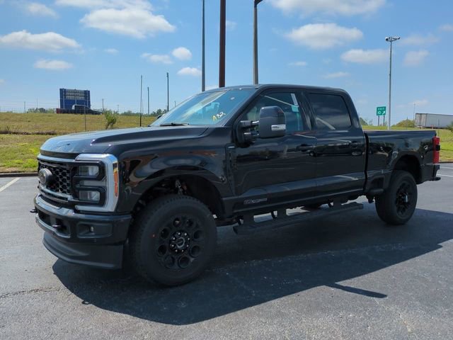 New 2026 Ford F250 Lariat w/ Black Appearance Package AWD/4WD image 9