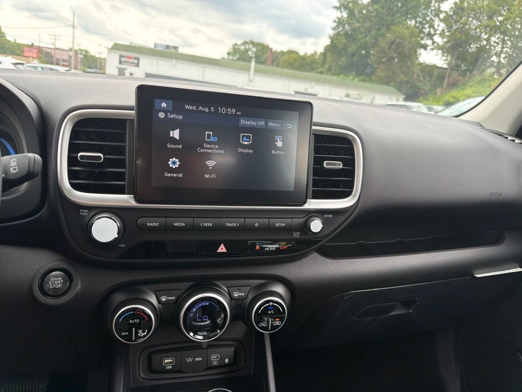 New 2026 Hyundai Venue SEL FWD image 22