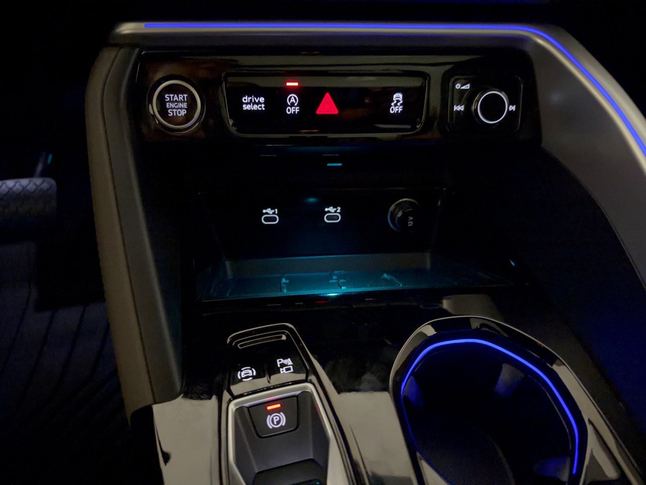 Certified 2025 Audi Q5 Premium AWD/4WD image 22