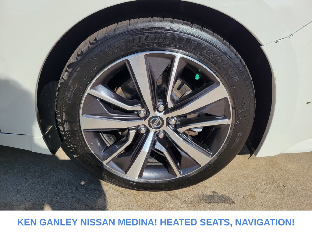 Used 2019 Nissan Maxima 3.5 SV w/ Floor Mat Group FWD image 22