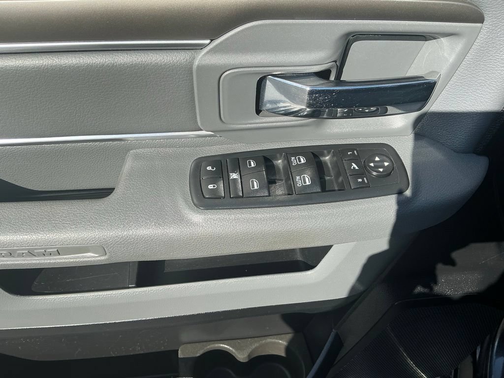 Used 2016 RAM 1500 Big Horn AWD/4WD image 26