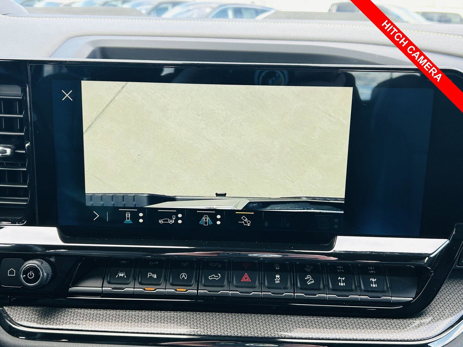 Used 2022 Chevrolet Silverado 1500 ZR2 w/ Technology Package image 13