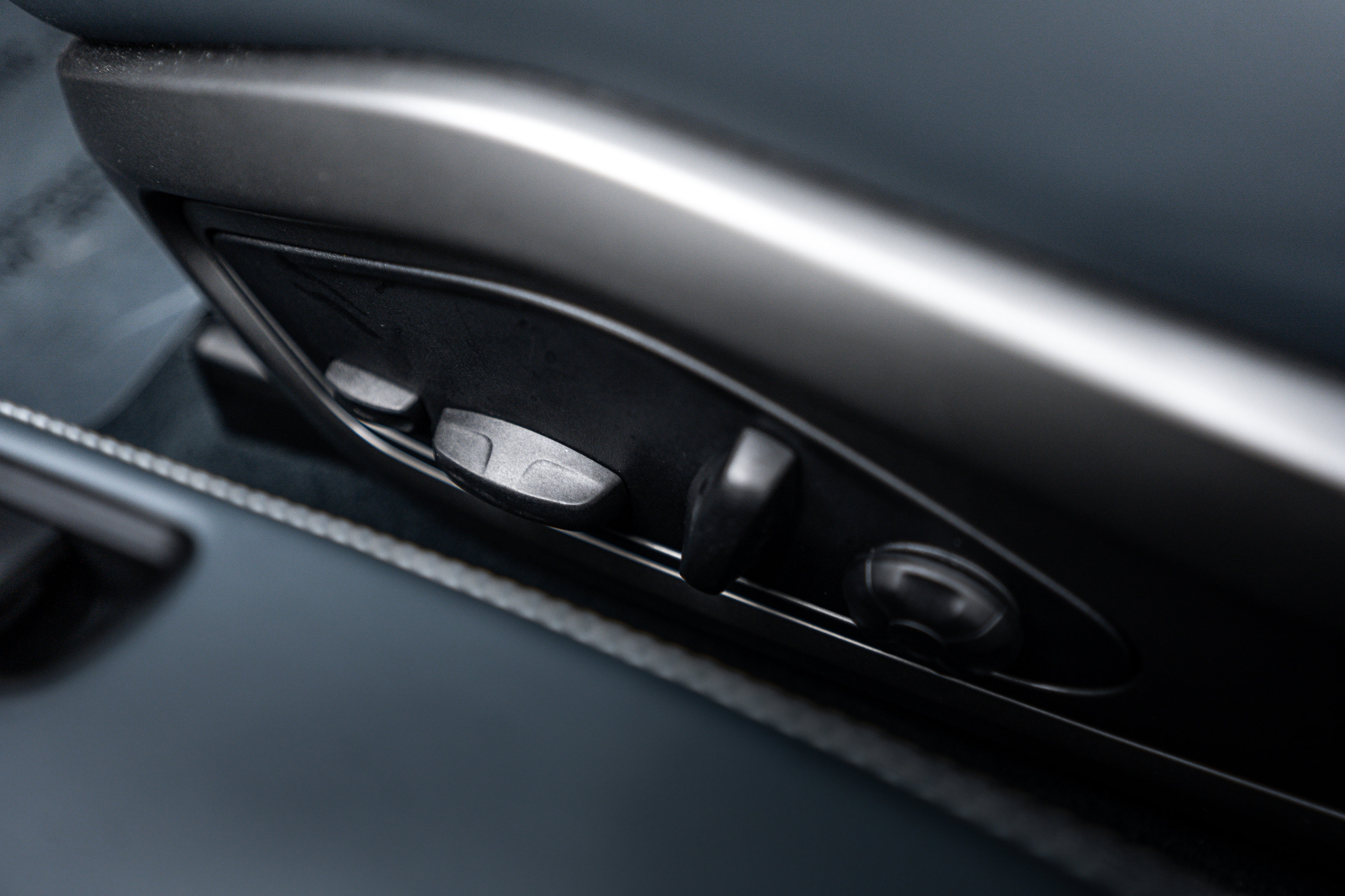 Certified 2022 Porsche 911 Turbo S AWD/4WD image 23