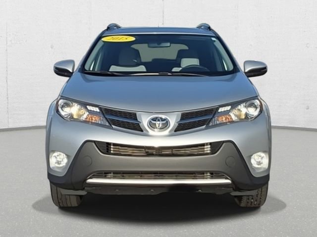 Used 2015 Toyota RAV4 XLE AWD/4WD image 2