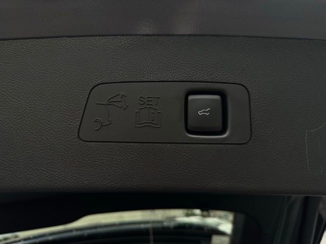 New 2026 Lincoln Corsair Premiere image 11