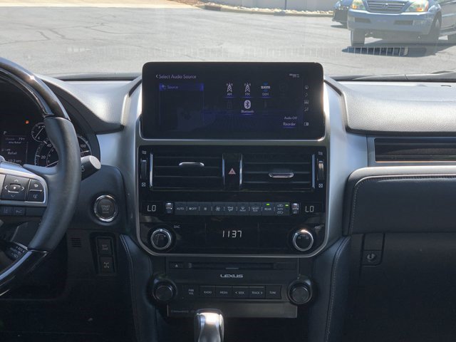Used 2023 Lexus GX 460 Premium w/ Premium Package AWD/4WD image 31
