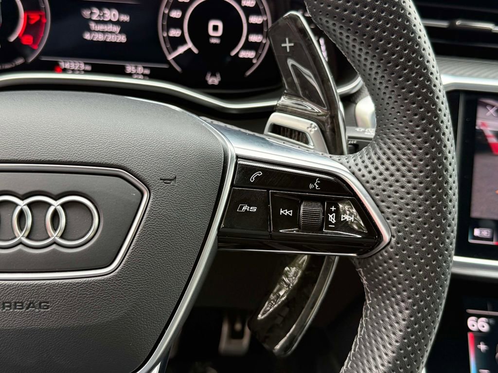 Used 2024 Audi RS 6 performance AWD/4WD image 31