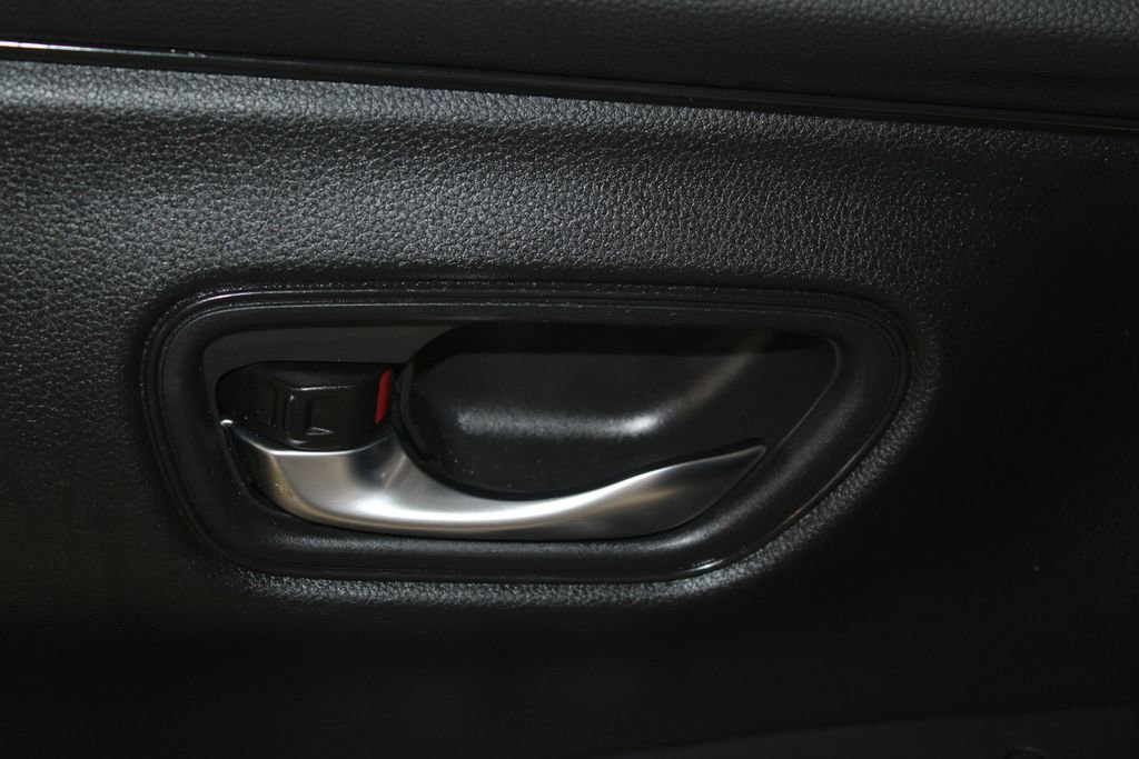 Used 2024 Honda HR-V Sport image 8