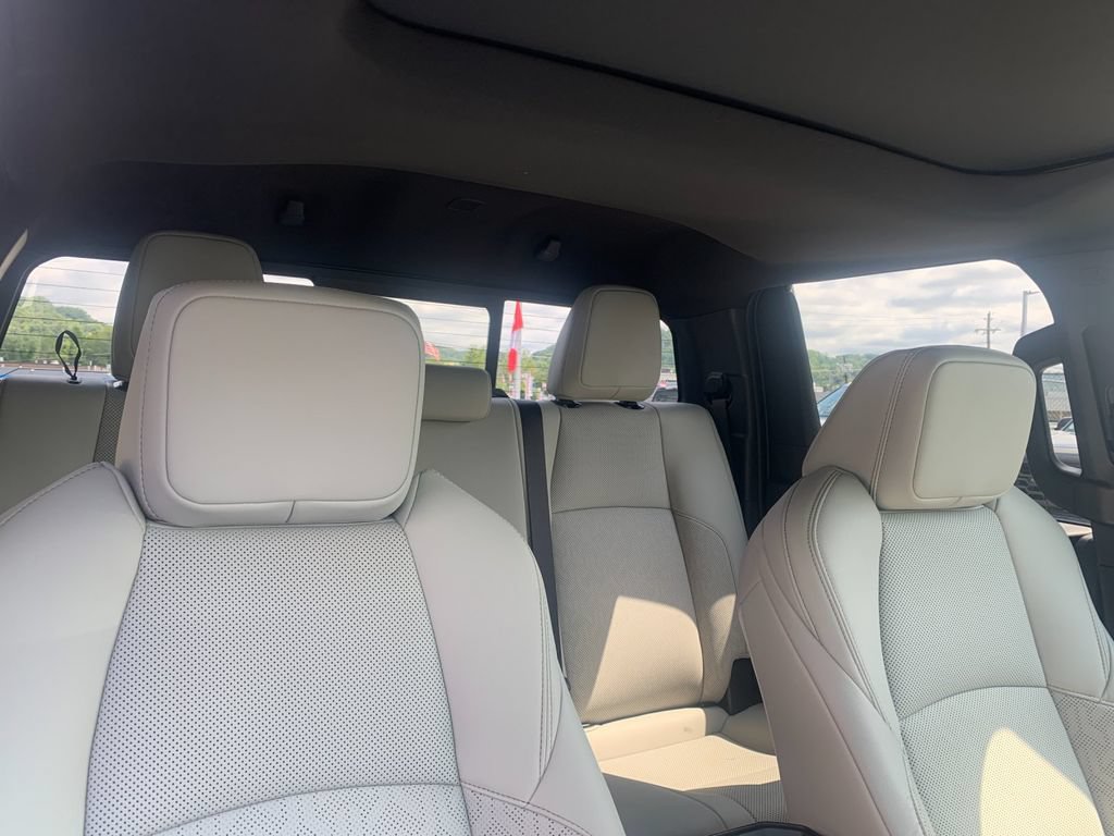 New 2026 Toyota Tacoma Limited AWD/4WD image 18