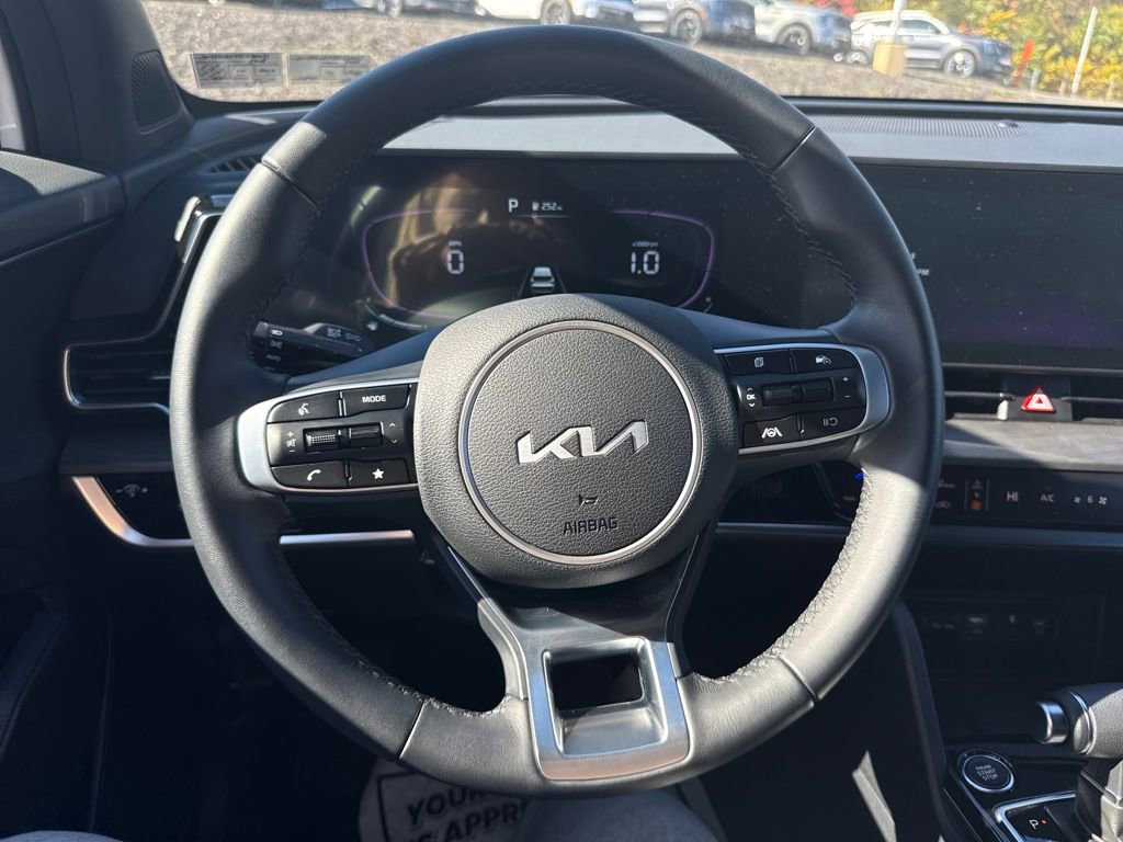 Used 2025 Kia Sportage X-Line image 17