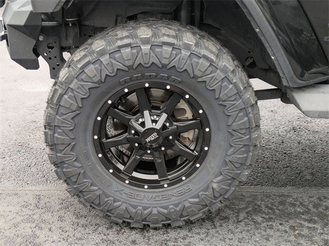 Used 2022 Jeep Gladiator Sport image 31