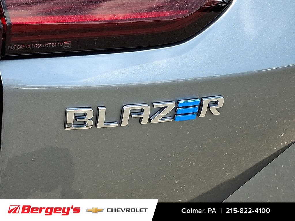 Certified 2024 Chevrolet Blazer EV LT AWD/4WD image 36