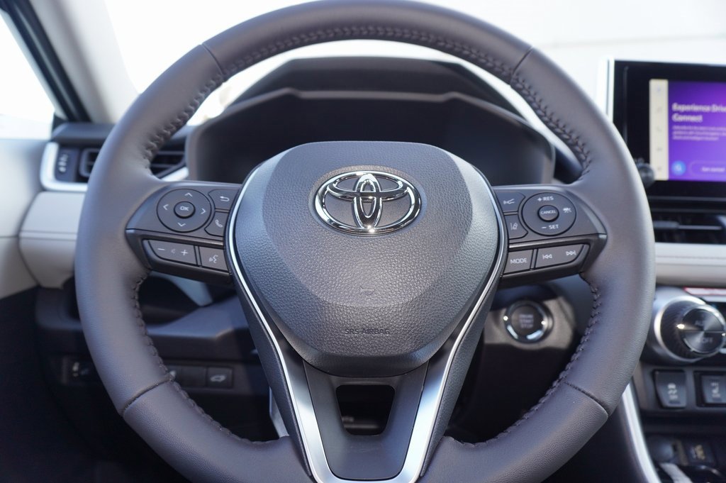 New 2025 Toyota RAV4 XLE image 19